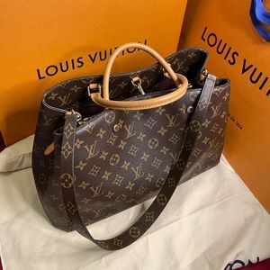 SOLD Montaigne GM Louis Vuitton